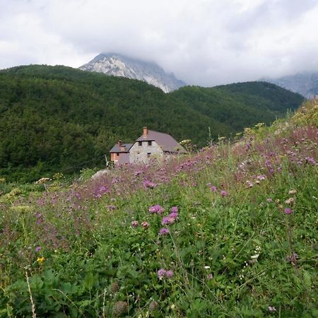Guesthouse Kukaj Валбона Экстерьер фото