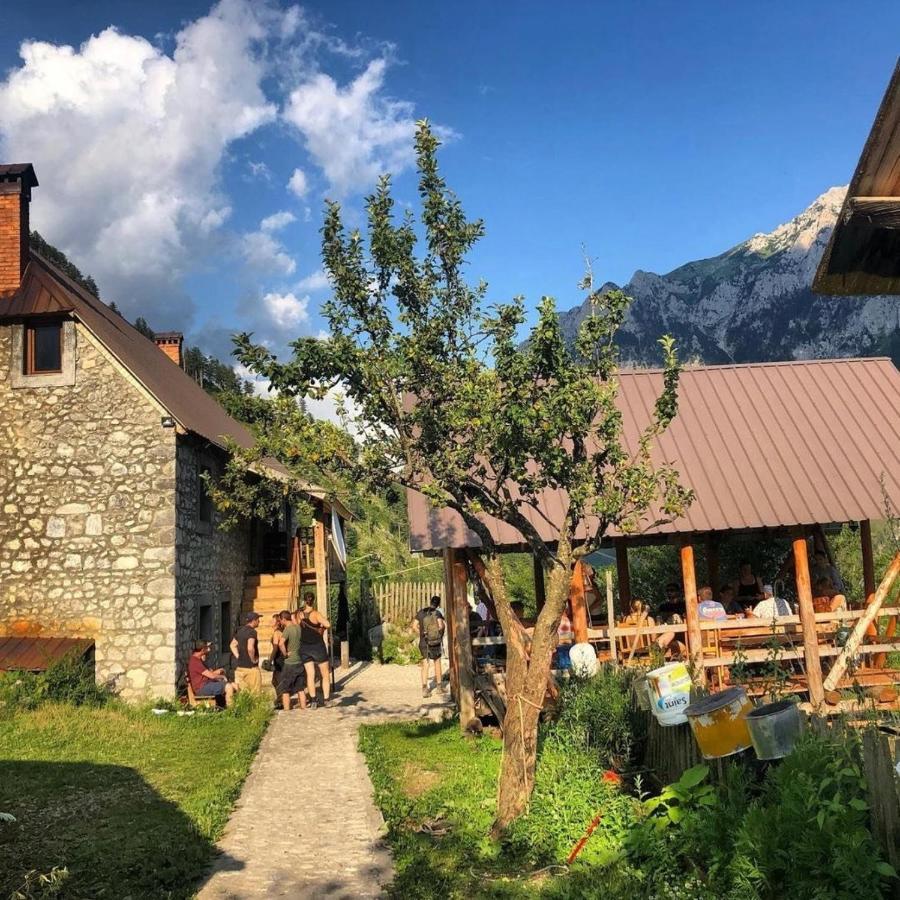 Guesthouse Kukaj Валбона Экстерьер фото