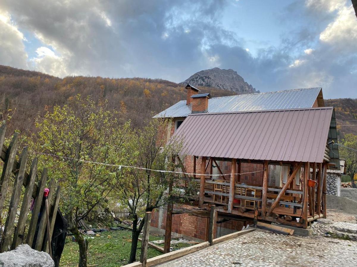 Guesthouse Kukaj Валбона Экстерьер фото